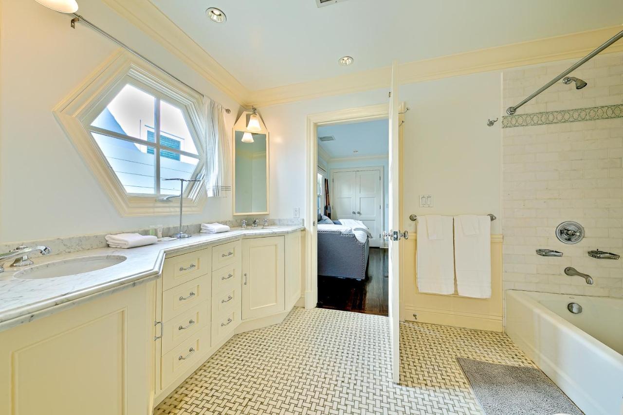 Hancock Park Manor Villa ลอสแอนเจลิส ภายนอก รูปภาพ
